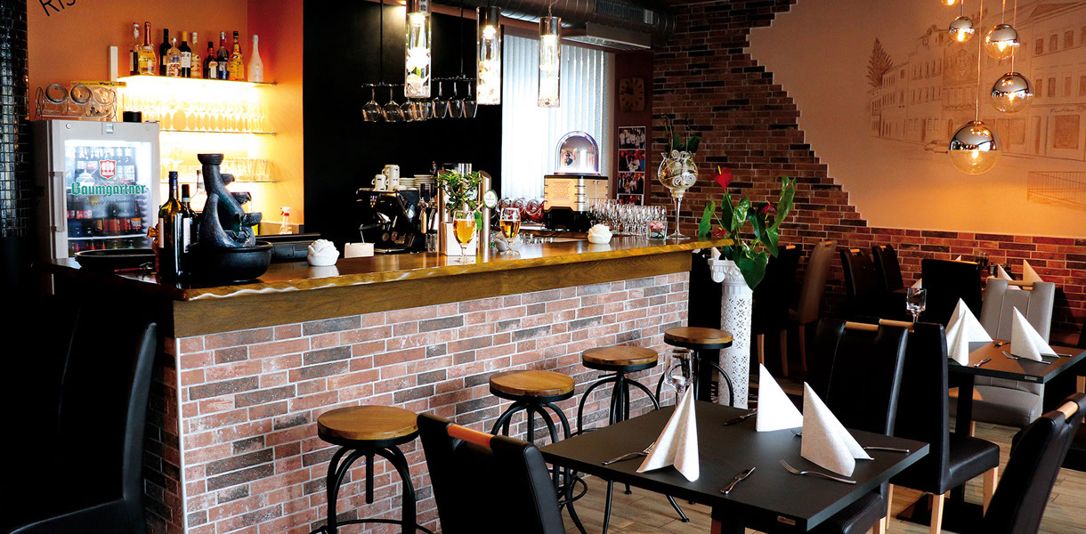 Imagefoto: Geschnittener Baumstamm mit Jahresringe